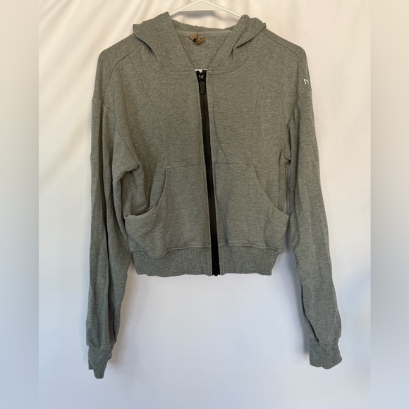 Acta Jackets & Blazers - ACTA small crop athletic Gray Zip-Up Hoodie